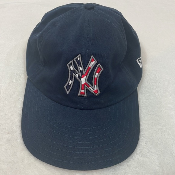 New Era New York Yankees Navy Adjustable Hat W/ Red/White/Blue Embroider… - Picture 8 of 9